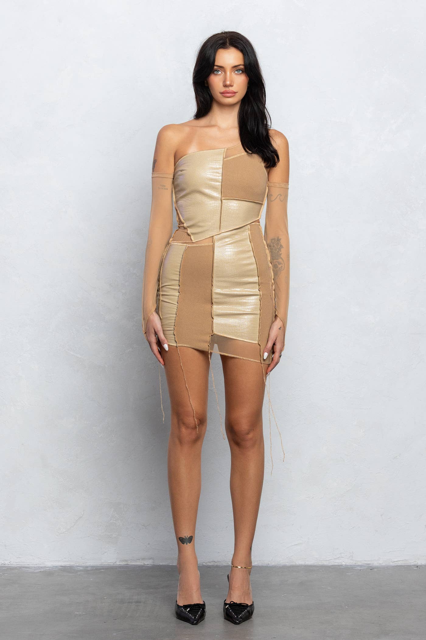 One off shoulder patch work top and mini skirt set