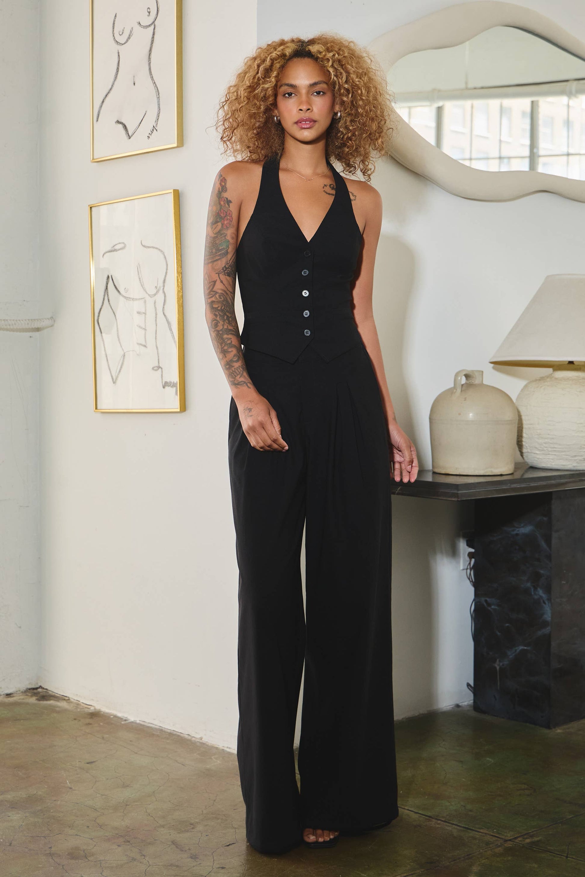 Stretchy woven pin-tuck wide legged pants