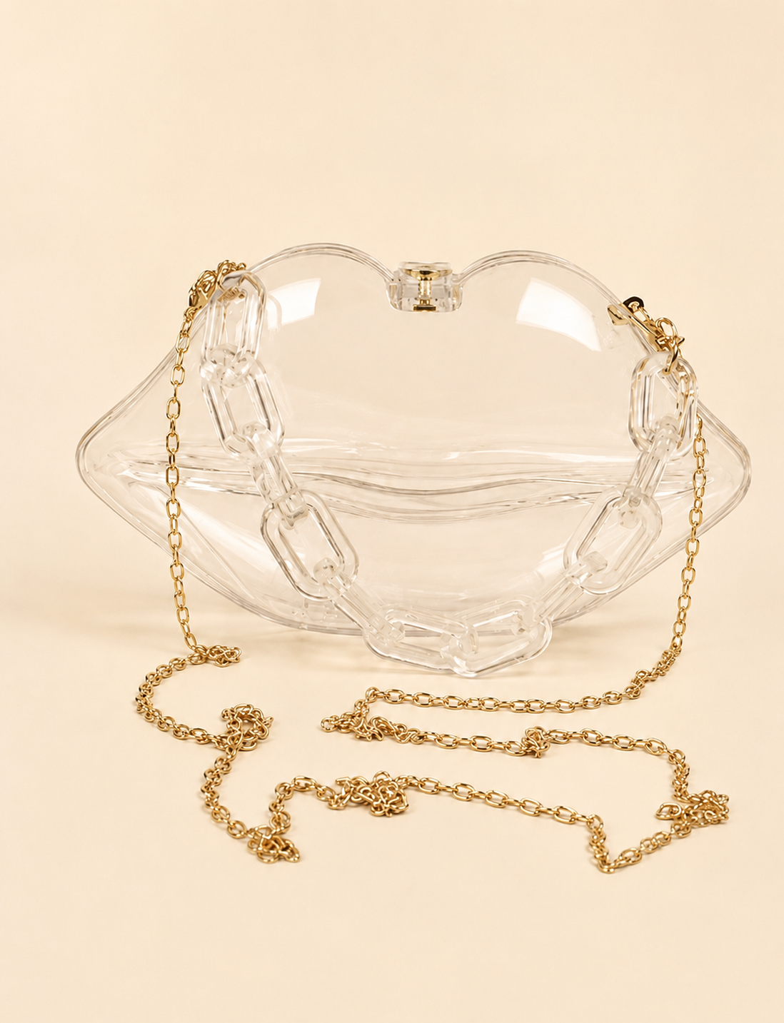 Image of Clear acrylic lip-shaped purse, front view