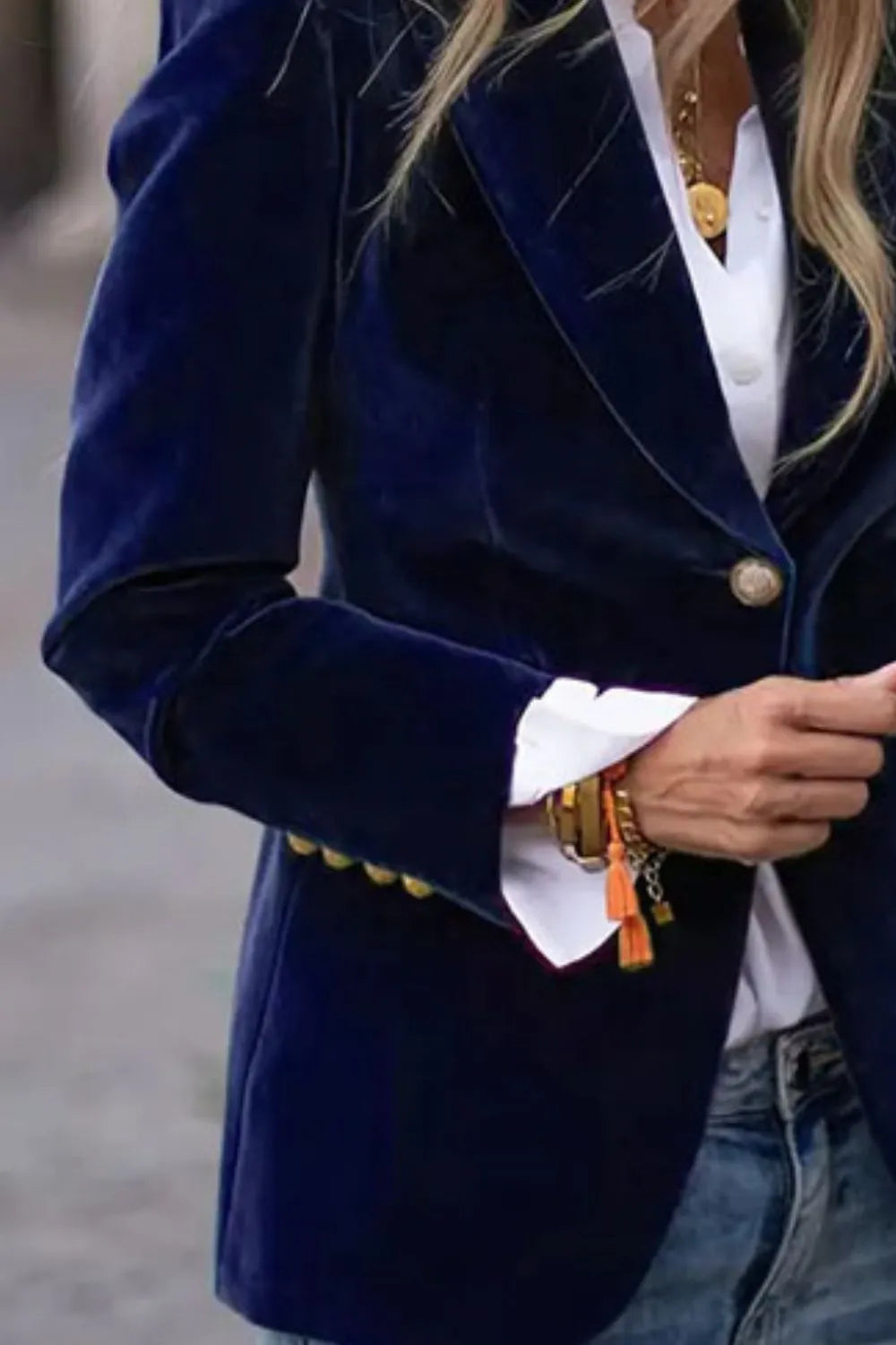 Image of ab5404d3-06bf-4998-9a86-e246e84f9295-Max