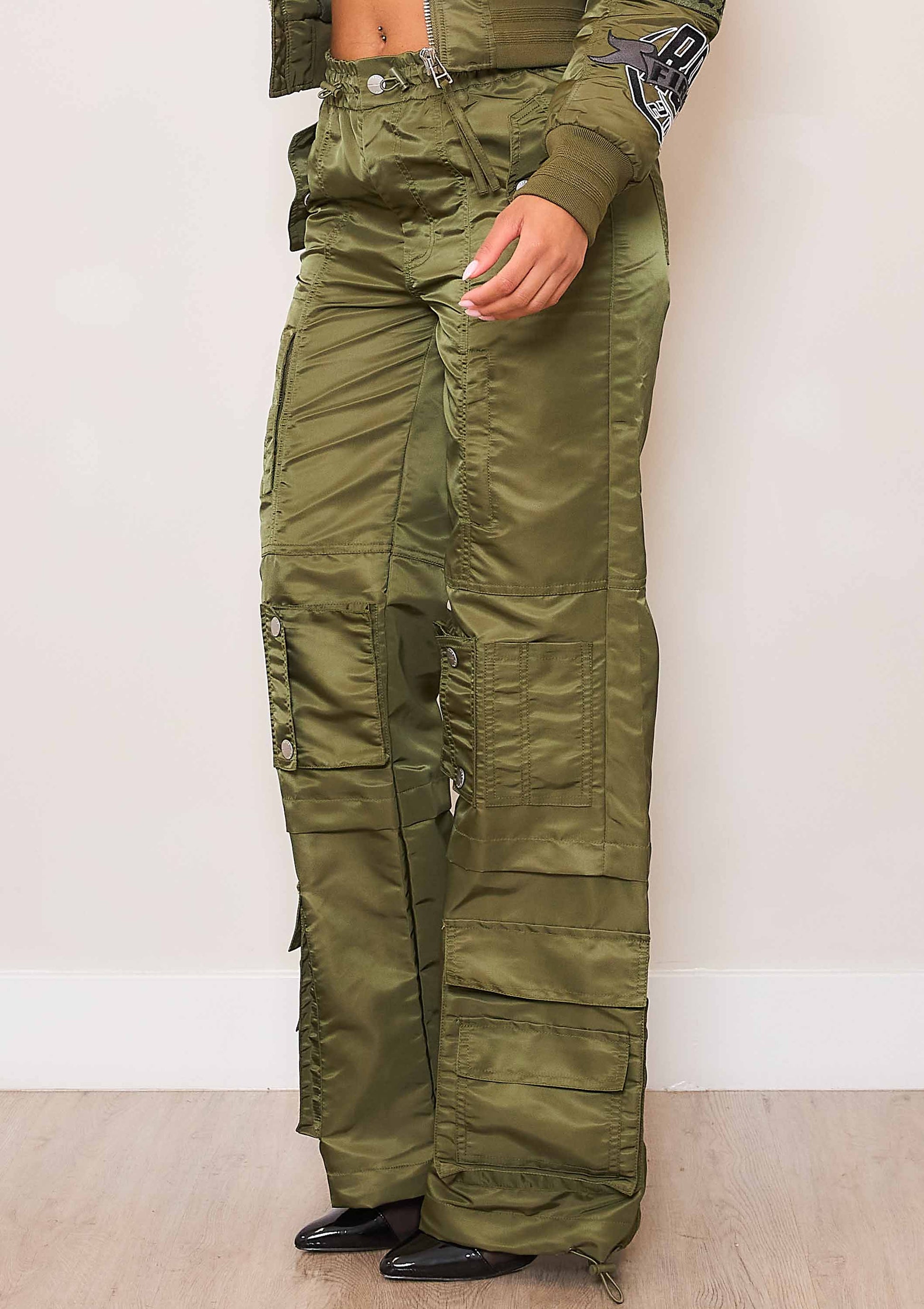 UTILITY NYLON WIDE CARGO PANTS