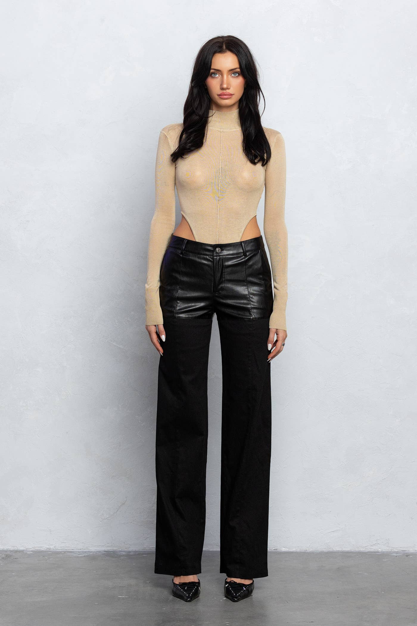 Thin knit mock neck bodysuit (white)